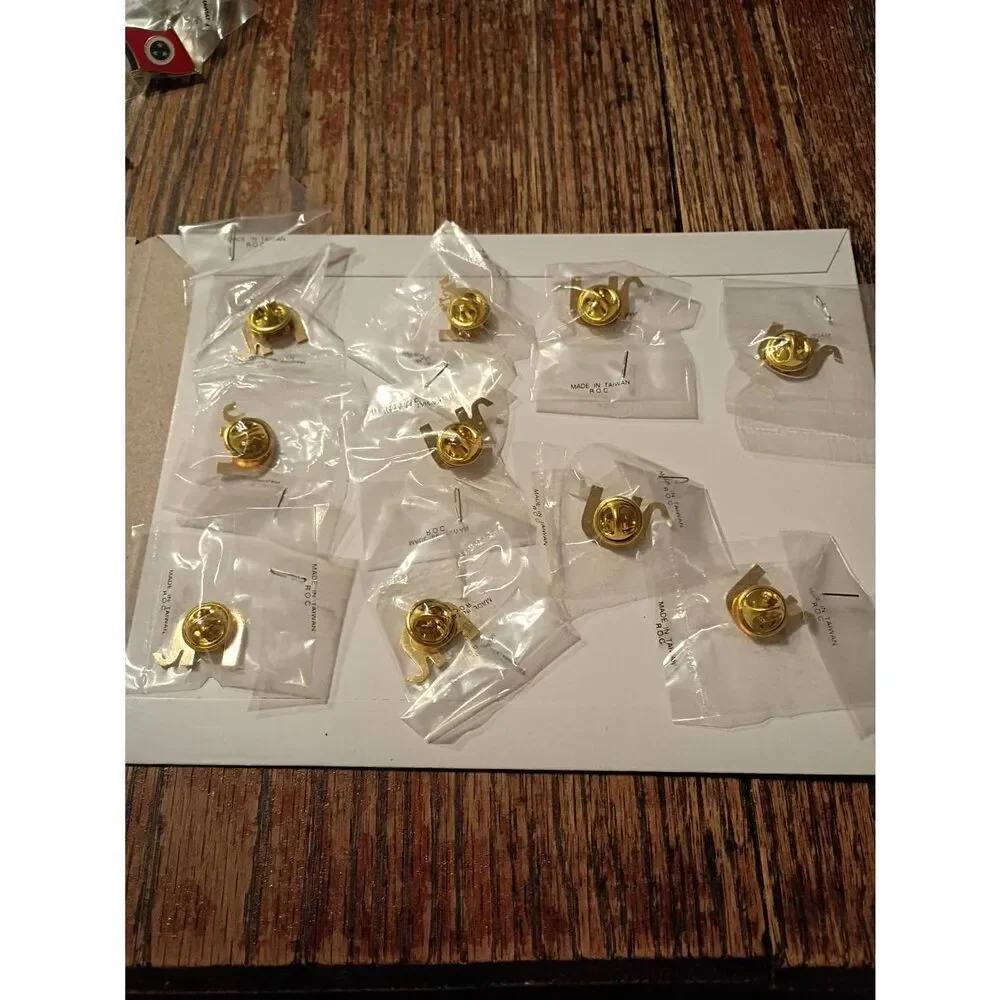 Tennessee State Republican Pin Lot Enamel Hat Lapel Pins Souvenir Lot of 10 NEW